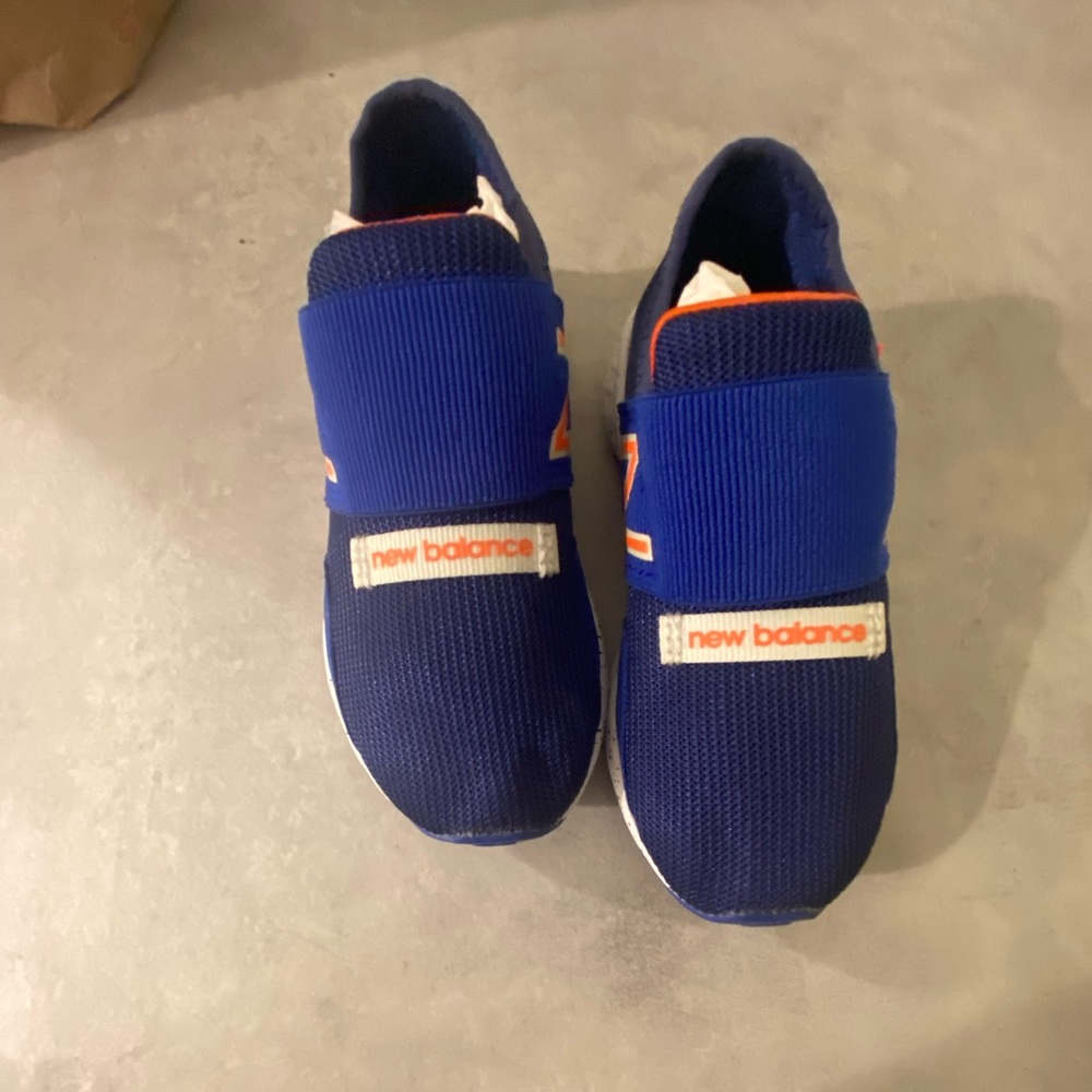 Nee Balance sneakers